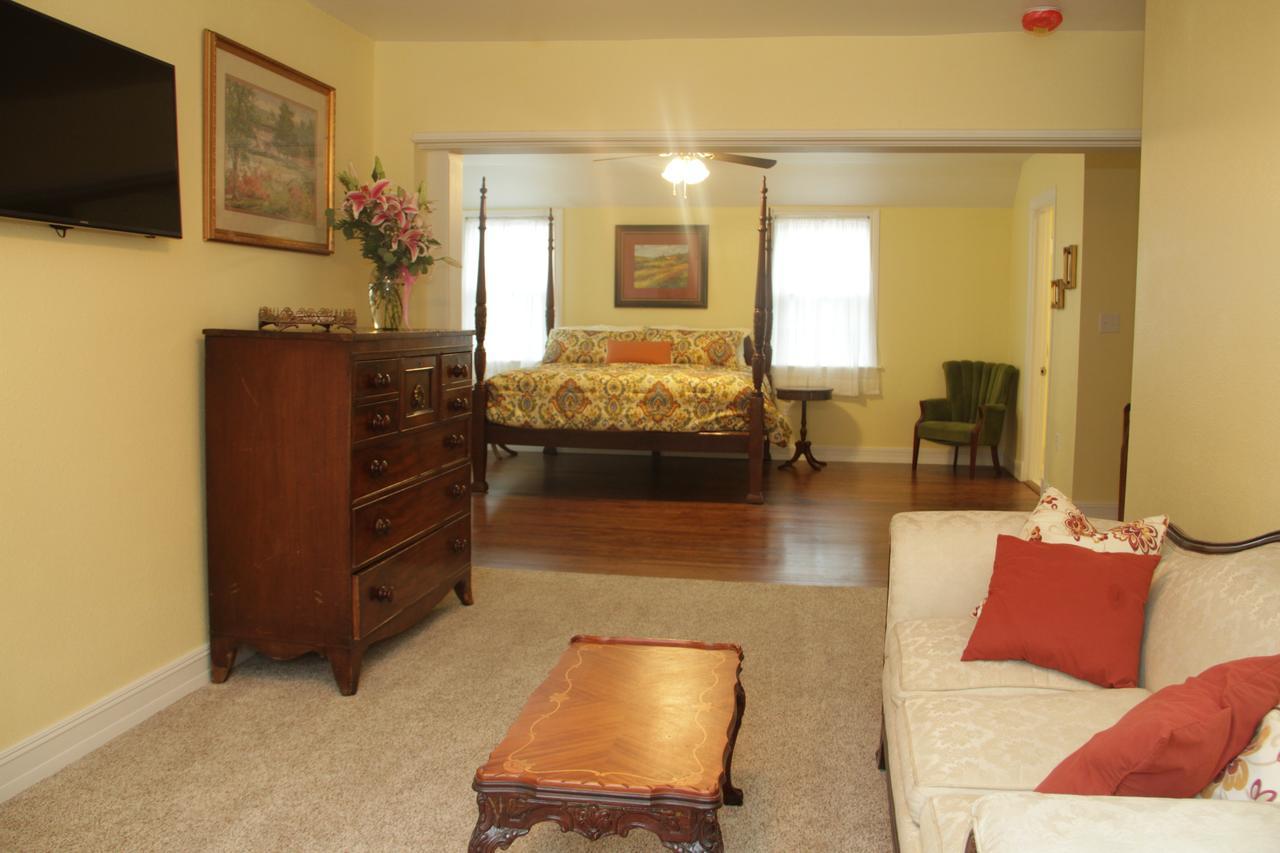 סולפור ספרינגס The Oaks Bed And Breakfast מראה חיצוני תמונה
